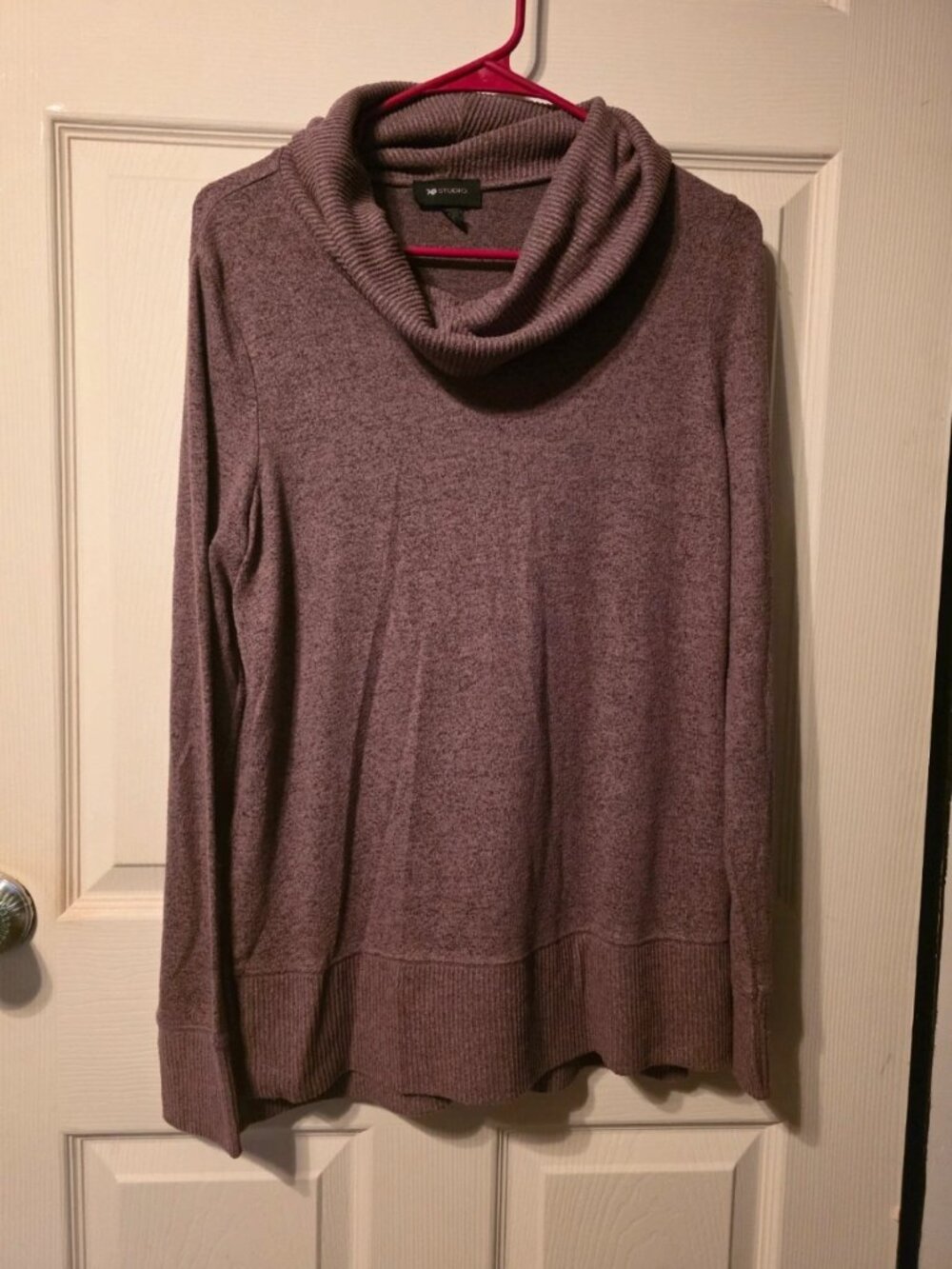 AB Studio Cowlneck Sweater Medium (R1)